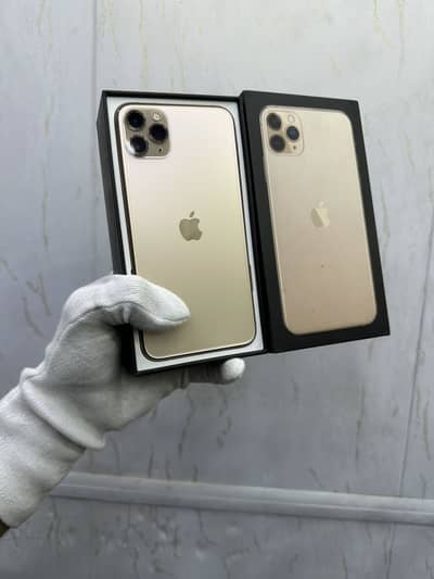 I phone 11 pro Max HK model 64 GB dual Sim PTA APPROVED 90% Battery
