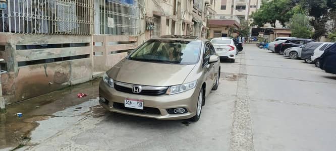 Civic Triborn 2013 UG Top of the line for Sale. On my name. Family car