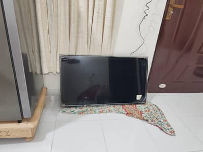 Haier 40" inch TV MODEL: LE40K6000