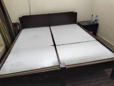 bed with 2 side tables