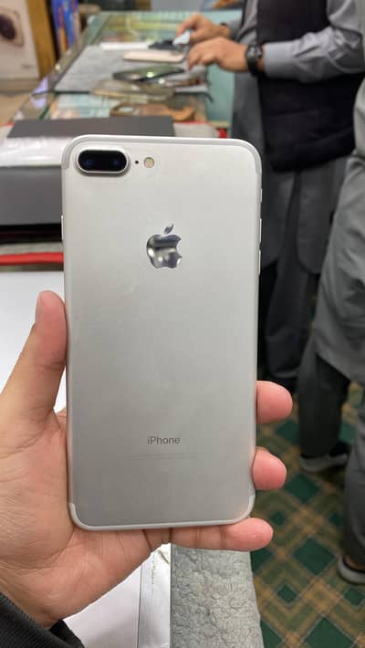iPhone 7 Plus Silver Colour