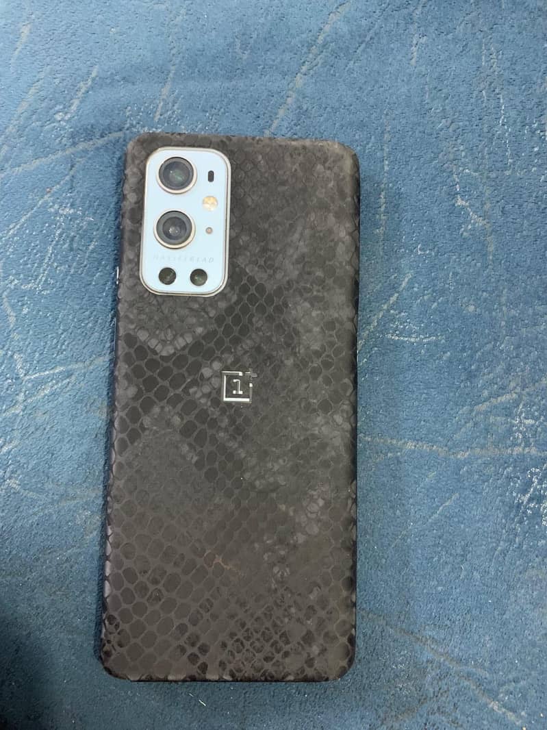 OnePlus 9 Pro 1