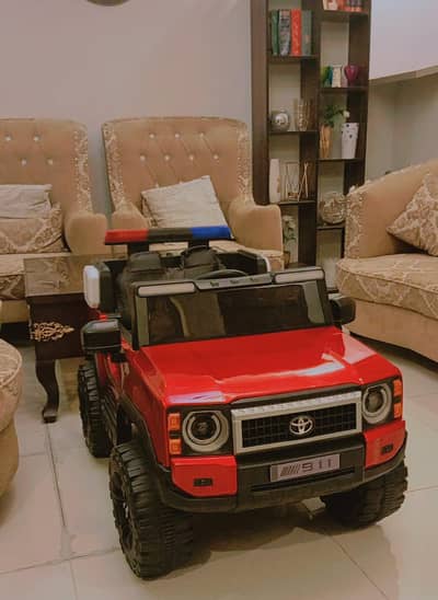 Kids Electric rechargeable Jeep