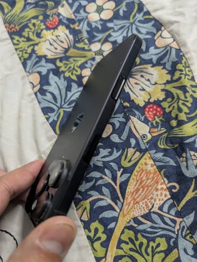 I Phone 16 pro 256/Pta approve