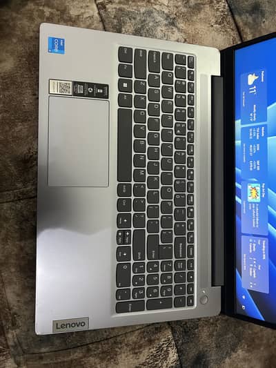 Lenovo IdeaPad Slim 3 – Core i5 13th Gen   03075779044