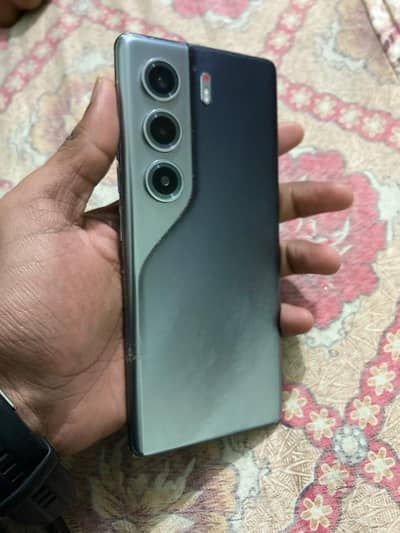 Tecno Camon 40 Pro All Kk 7 Month Warenty  h Abhi Exchange Possible