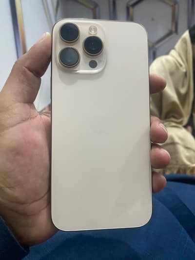 Apple IPhone 16 pro max (Jv)