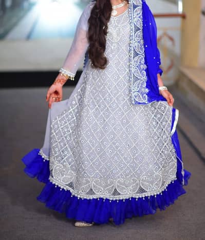 beautiful Mexi with matching Set jewellery