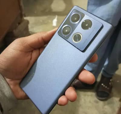 infinix note 40 pro  12/256