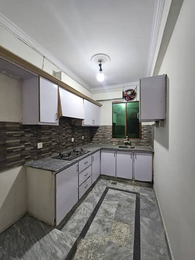 Three bed unfurnished apartment available for rent in Islamabad markez