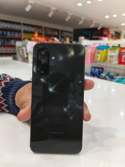 samsung A17 6/128gb