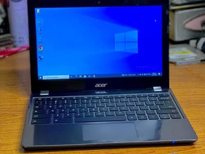 Acer  C740 Laptop _ 4GB  RAM/ 128GB  Storage _ Long Battery life