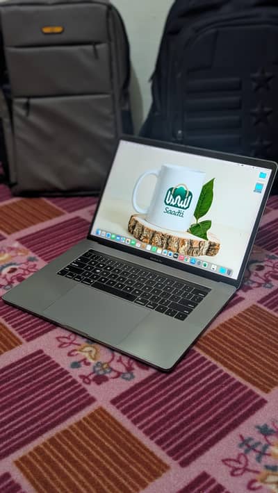 Core i9 MacBook Pro 2018 | 32GB RAM, 512GB SSD | Saadii Shop
