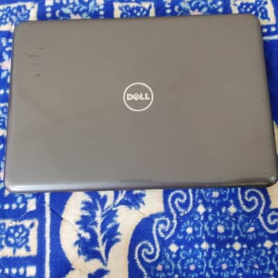 Dell latitude 3380 i5 7 generation  4 256