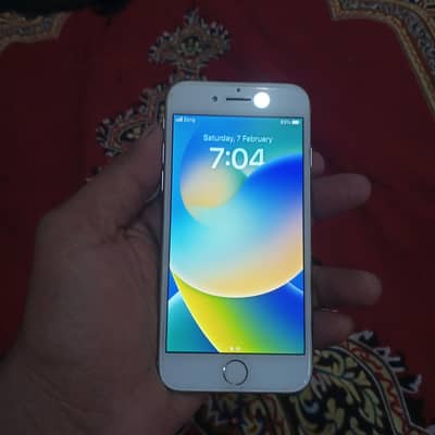 Iphone 8 256 GB bypass PTA approved  Sim working  hy battery helt 76