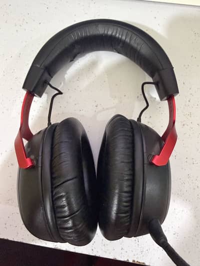 Hyperx cloud 3 wireless with box