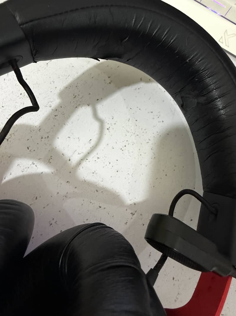 Hyperx cloud 3 wireless with box 1