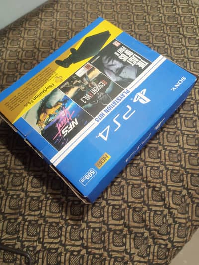 PlayStation4 slim 1TB storage with 1 controllers