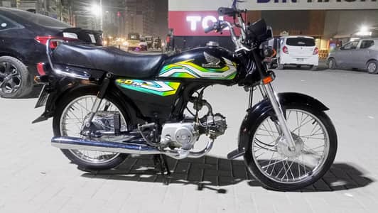 Honda CD70 2023 model Karachi num 1st owner Genuine condition
