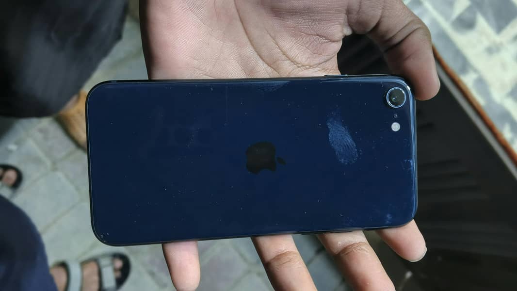 IPhone se 3rd Generation 1