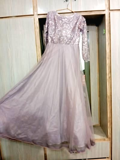 Stunning Maxi Dress - Like New