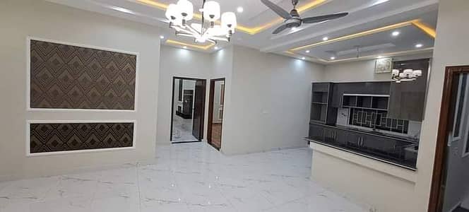 10 Marla 2 Bed Ground Portion For Rent Available in Bahria Town Phase 5
