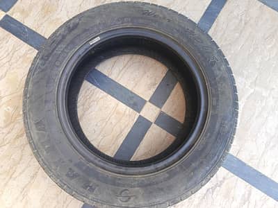 Chngan karvaan plus Original tyres  for sale size  165/70R 14