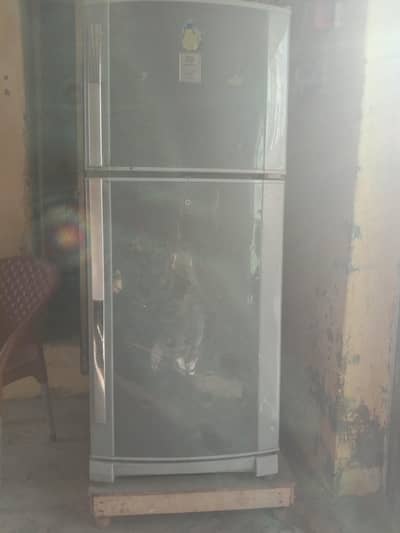 Refrigerater Dawlance for sale in good condition
