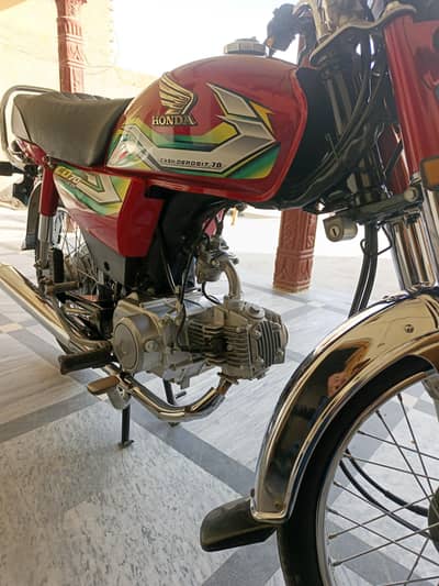 Honda CD 2023 03045345655