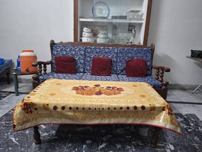 5 Seater Sofa with table