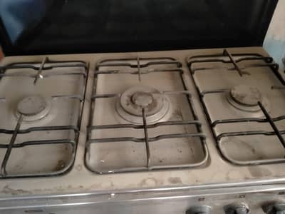 Corona Gass oven 3big burner for sale