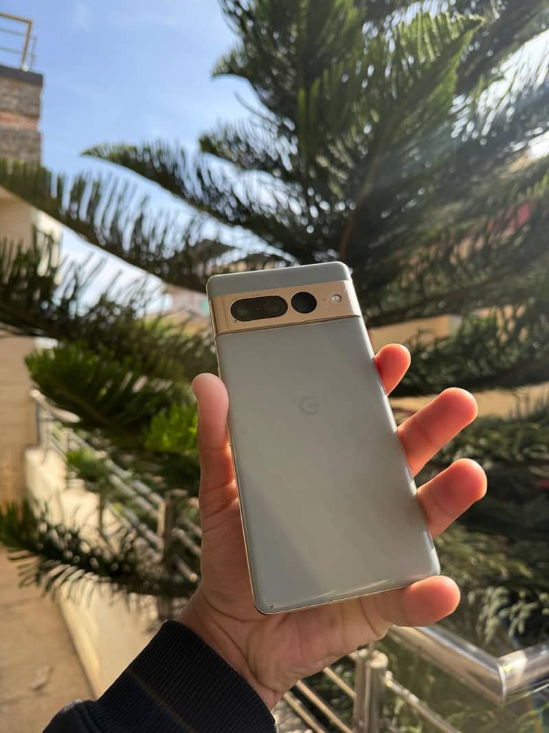 Google Pixel 7 pro 1