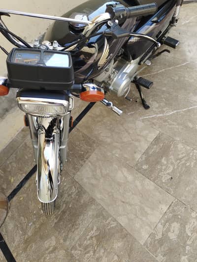 CG 125 new lush condition 10/10 Model 24/25