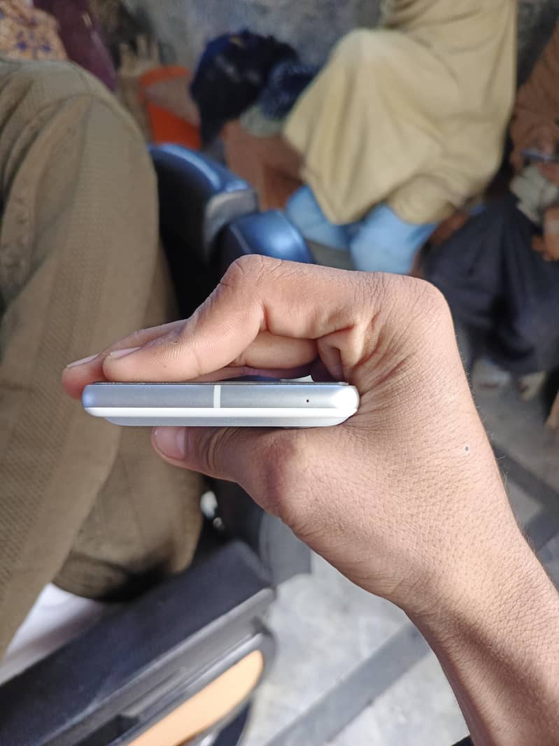 GOOGLE PIXEL 7 SIMPLE 2