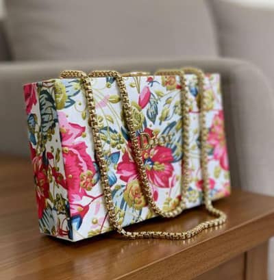 * NEW  CROSSBODY BAG For Girls
