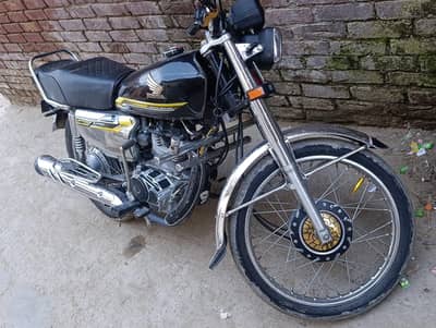 urgent sell honda 125 self start