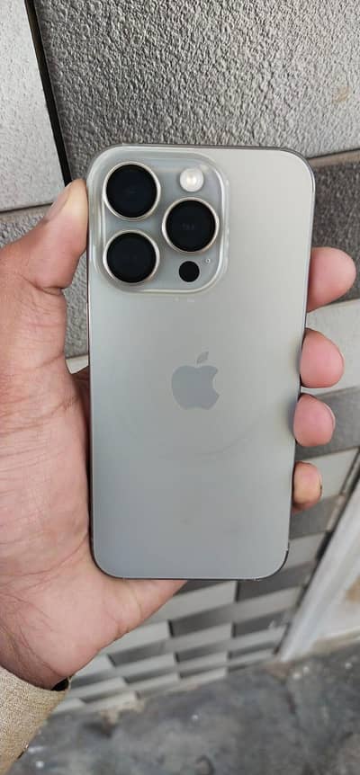 Iphone 15 Pro jv Natural Titanium 128GB