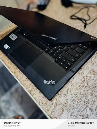 laptop Lenovo i5 X1 touch screen