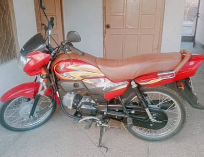 Honda prider Nov. 2025