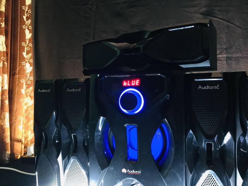 Audionic Pace 7 Available box pack 1