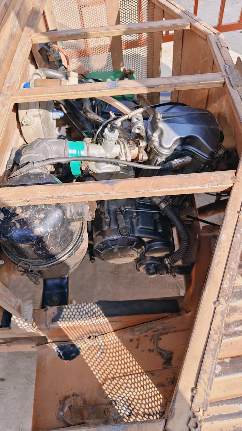 Unique loader 200cc 4