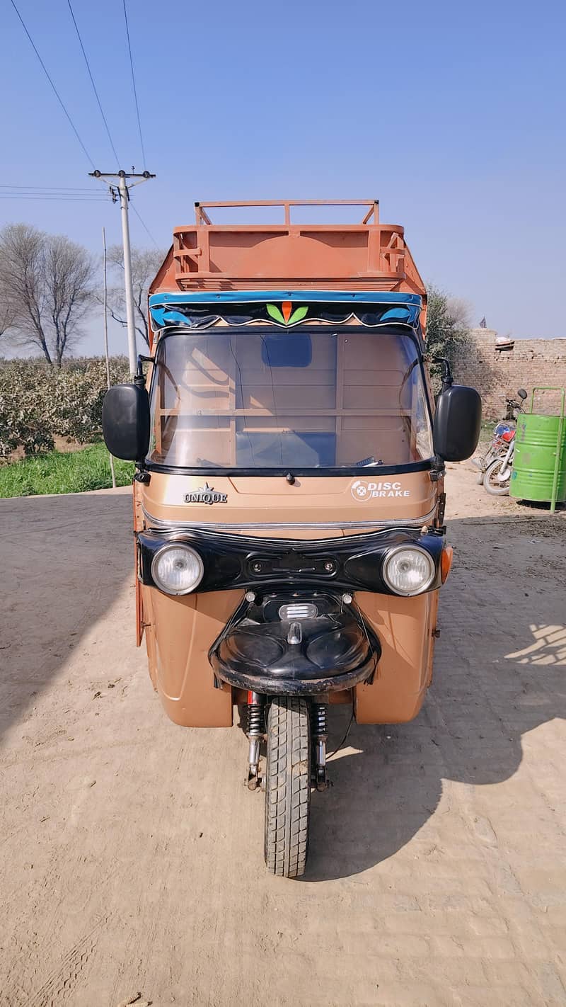 Unique loader 200cc 15