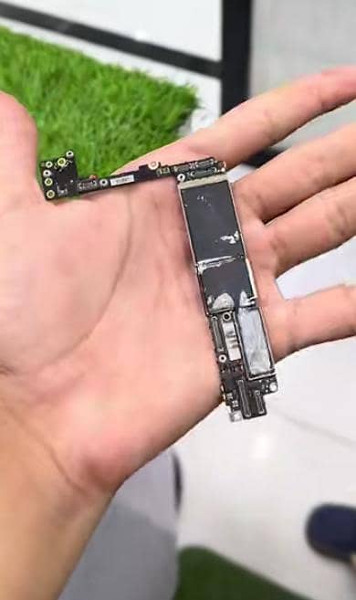 Iphone 8plus pta Approved bord