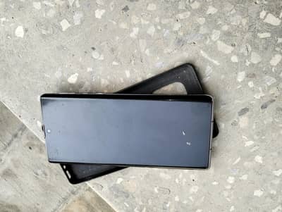 sharp aquos R6 5G SH-51B