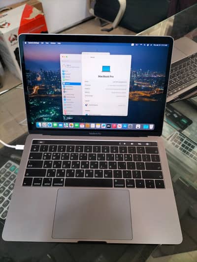 Apple MacBook Pro 13-inch (2018) | Core i7 | 16GB RAM | Excellent