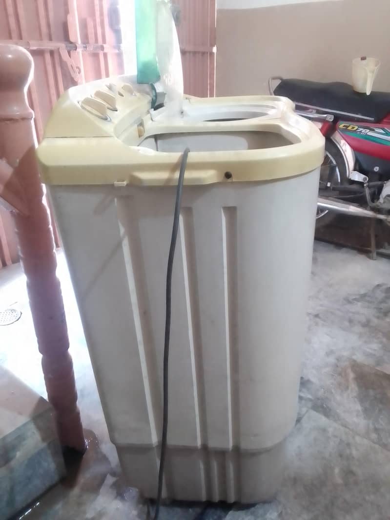 semi automatic washing machine 1