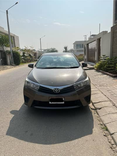 Toyota Corolla Altis 2015