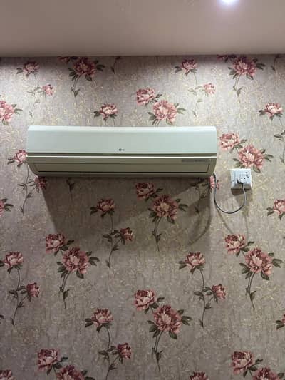 LG Split 1.5 Ton Branded