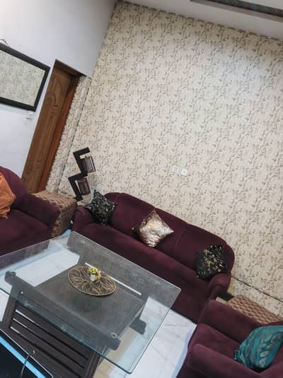 Discounted price sofa set available in premium velvet