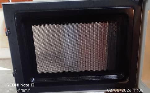 Microwave oven